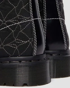 1460 Frill Leder Schnürstiefel in Schwarz