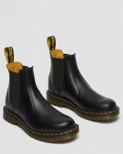 2976 Glattleder Chelsea Boots mit gelben Nahten in Schwarz