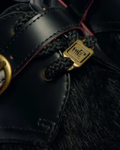 1461 Jahr des Pferdes Leder Schuhe in Schwarz