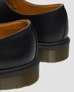 1461 Narrow Plain Welt Glattleder Oxford Schuhe in Schwarz