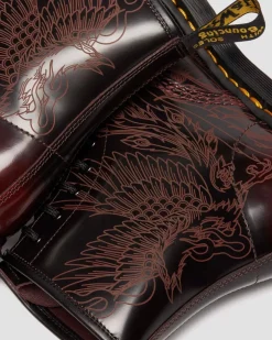 1460 Phoenix Arcadia Rub Off Leder Stiefel in Cherry Red