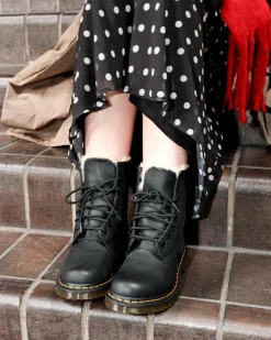 1460 Serena Stiefeletten Mit Kunstfellfutter in Schwarz