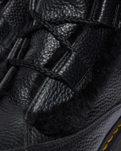 Buzz Milled Nappa Leder Schnürstiefel mit Kunstfellfutter in Schwarz