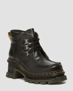 Corran 3-Ösen Atlas Leder Stiefel mit Absatz in Schwarz
