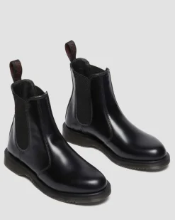 Flora Glattleder Chelsea Boots in Schwarz