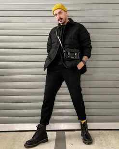 Leder Umhängetasche 18 cm in Schwarz