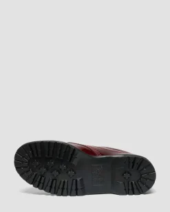 Lowell Laquered Moc Toe Schuhe in Cherry Red