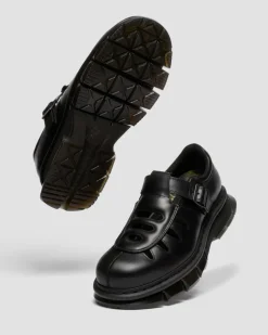 QUBIST Fisherman Schuhe in Schwarz