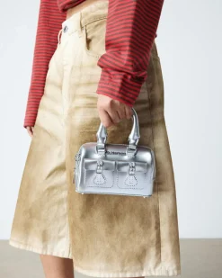 Silver Metallic Patent Lamper Mini Top Handle Tasche in Silber