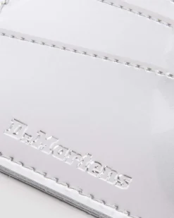 Silver Metallic Patent Lamper Kartenhalter in Silber