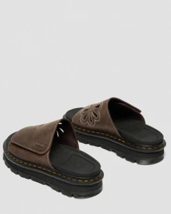 Zebzag Flower Crazy Horse Leder Slides in Dunkelbraun